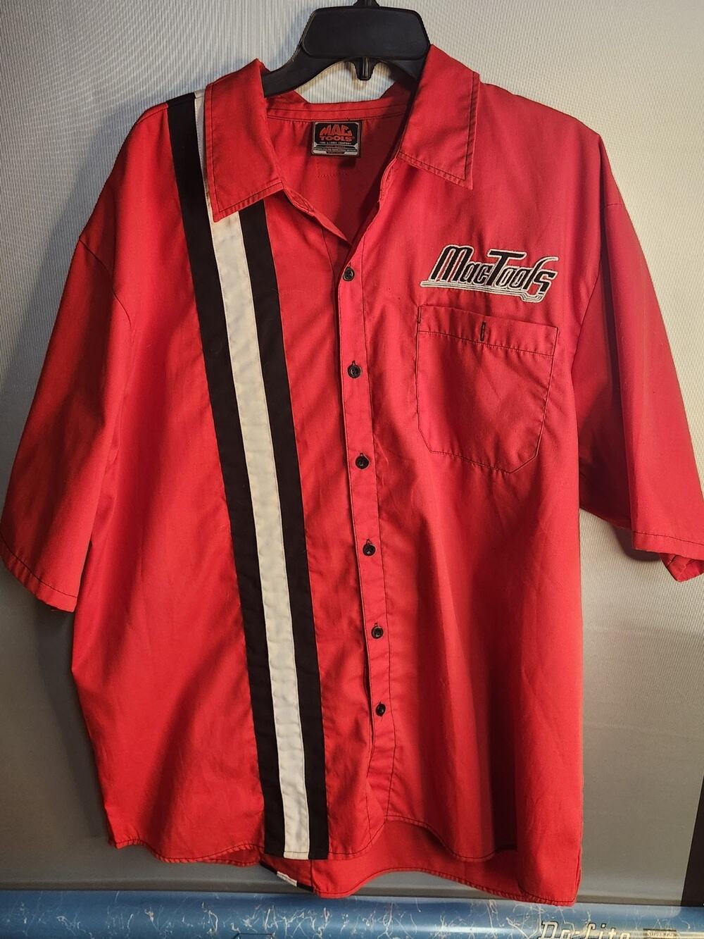 Mac Tools Shirt Men's XL Red Striped Short Sleeve Button Up Work Mechanic Shirt